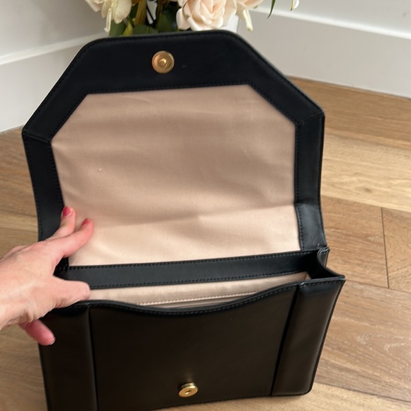 Black leather gold chain banana republic convertible envelope bag shoulder/long - Picture 3 of 4